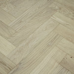 Oak Brushed Unfinished Herringbone Engineered Wood Flooring 605x125x15/4mm WHO1505