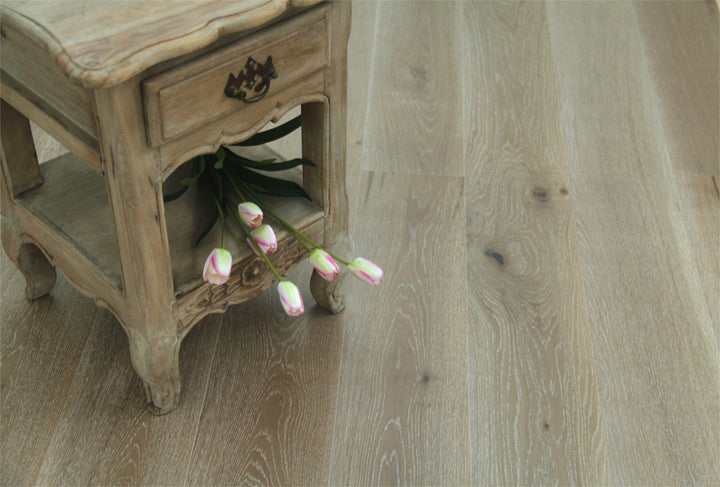 Smoked,Brushed White UV Oiled Oak 5G Click Engineered Flooring EO1422C