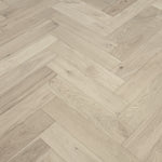 Brushed Unfinished Oak Engineered Herringbone Flooring 600x125x14/3mm WHO1400