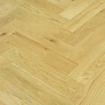 Oak Brushed & Matt UV Lacquered Engineered Wood Herringbone 600x125x14/3mm WHO1411