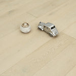 Brushed Beach Sand UV Oiled Oak Engineered Hardwood Flooring 1900x190x15/4mm WEO1501C