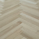 Oak Unfinished Herringbone Wood Flooring 500x90x20/6mm WHO2003