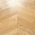 Oak Brushed Gunstock Lacquered Chevron Flooring 600x90x18/4mm WSR1803