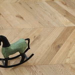 Oak Brushed & UV Oiled Chevron Flooring 600x90x18/4mm WSR1802