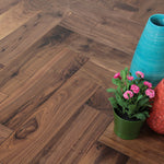 American Black Walnut Lacquered Herringbone 600x125x18mm WHW1820N
