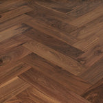 American Black Walnut Lacquered Herringbone 600x125x18mm WHW1820N