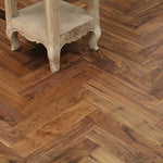 UV Lacquered American Black Walnut Herringbone 600x90x18/4mm WHW1802