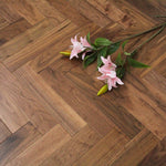 UV Lacquered American Black Walnut Herringbone 600x90x18/4mm WHW1802